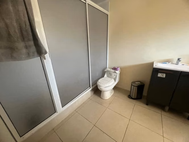 Amplio Terreno con Casa en Las Rosas Quilpué