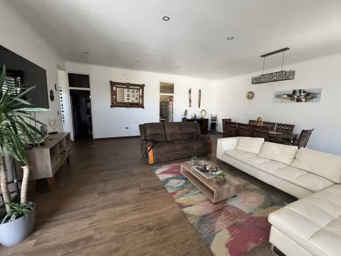 Amplia y Hermosa Casa con Gran Terreno Villa Alemana