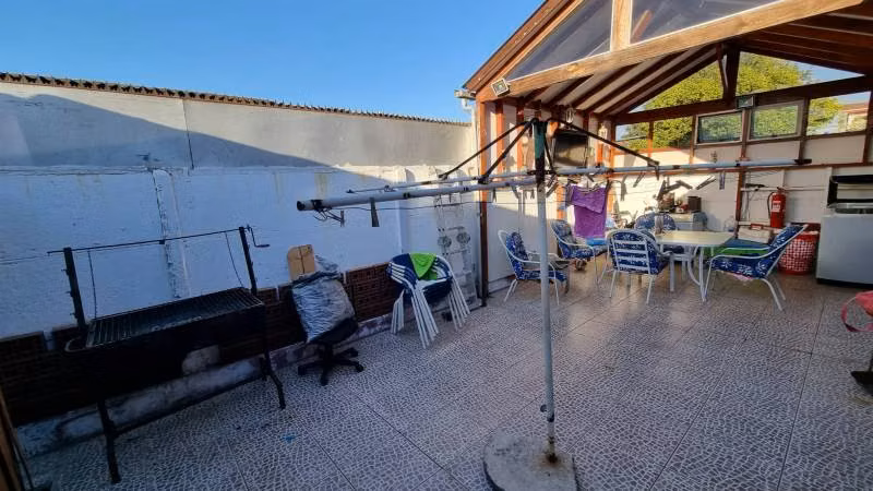 Hermosa Casa Belloto 2000