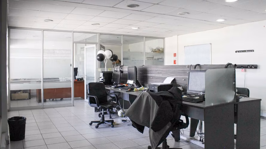 Arriendo Oficina 11P/5B - San Miguel