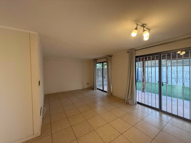 Arriendo casa en condo Buin 3 dorm 3 baños (108247)