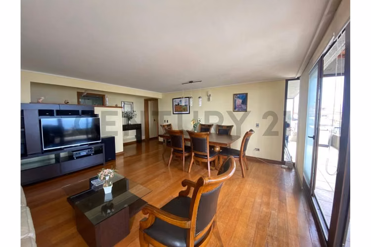 Rebajado !! Venta gran departamento vista al mar Reñaca - Imagen 11