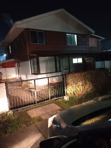 EXCELENTE CASA HIGUERAS