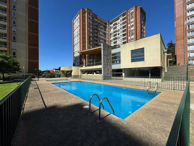 Departamento amoblado en Lomas de San Andrés (108583)