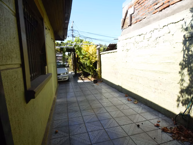 Casa Aislada excelente construcción 3D1B3E