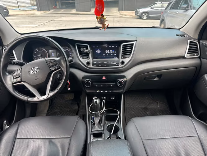 Hyundai Tucson TL 2.0 AT