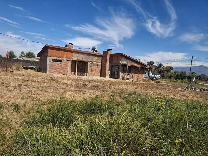 CASA PARCELA 3D 2B LUMBRERAS MELIPILLA SIN TACOS