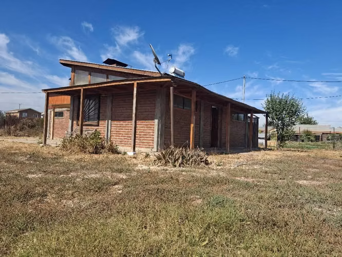 CASA PARCELA 3D 2B LUMBRERAS MELIPILLA SIN TACOS