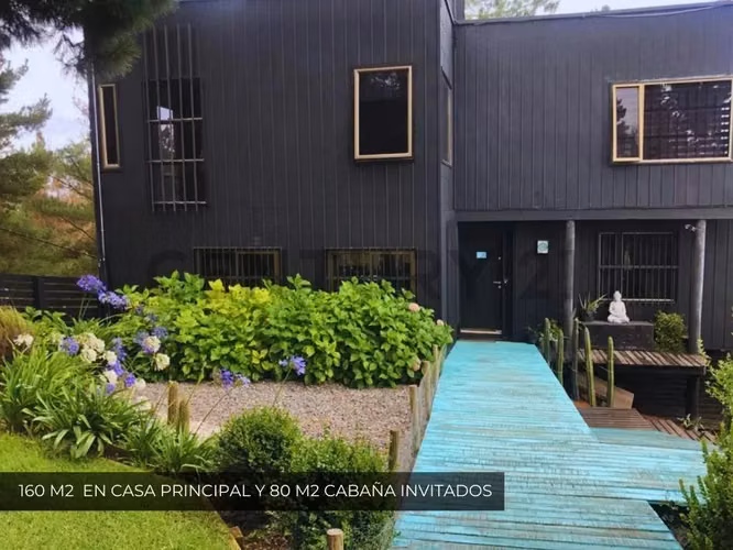 Hermosa parcela con 2 casas en Terrazas de Pitama