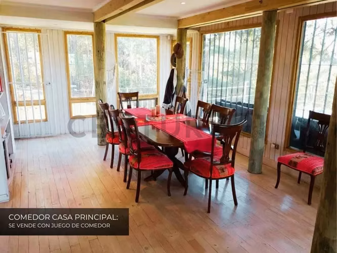 Hermosa parcela con 2 casas en Terrazas de Pitama