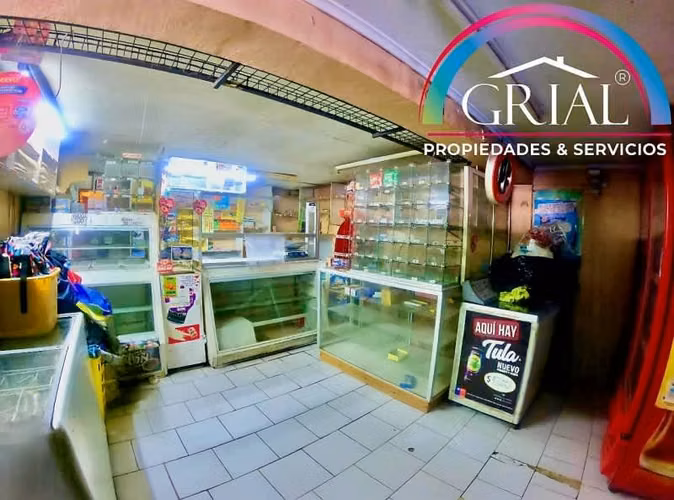 Vendo Casa con Minimarket y Maquinarias