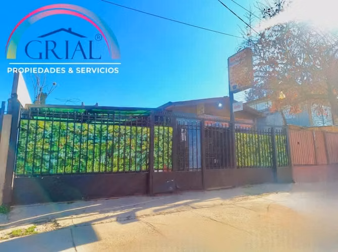 Vendo Casa con Minimarket y Maquinarias