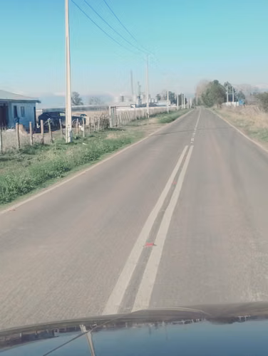 2.7 há ó 27000 m2 terreno plano, derechos de agua, paneles solares - Imagen 2