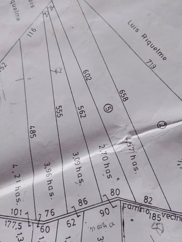 2.7 há ó 27000 m2 terreno plano, derechos de agua, paneles solares - Imagen 7