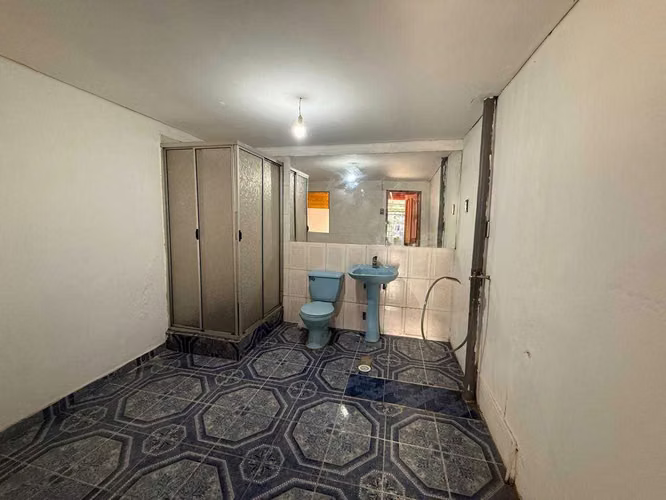 Vendo casa 3 dorm 2 baños solo al contado (110101)