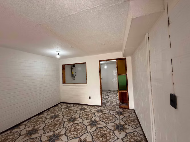 Vendo casa 3 dorm 2 baños solo al contado (110101)