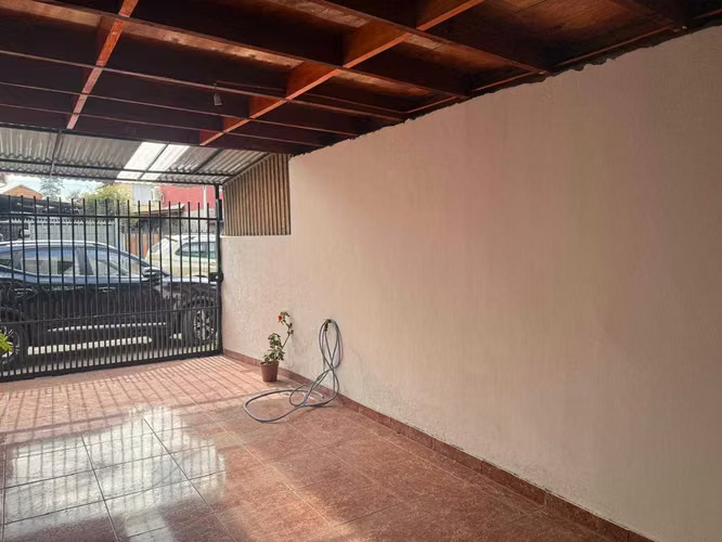 Vendo casa 3 dorm 2 baños solo al contado (110101)