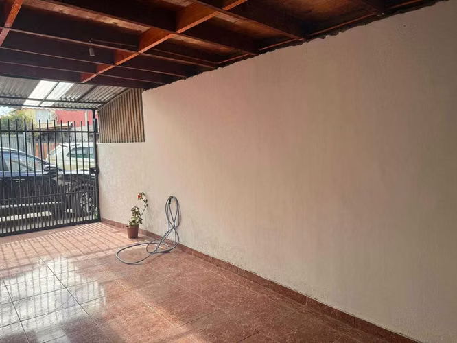 Vendo casa 3 dorm 2 baños solo al contado (110101)