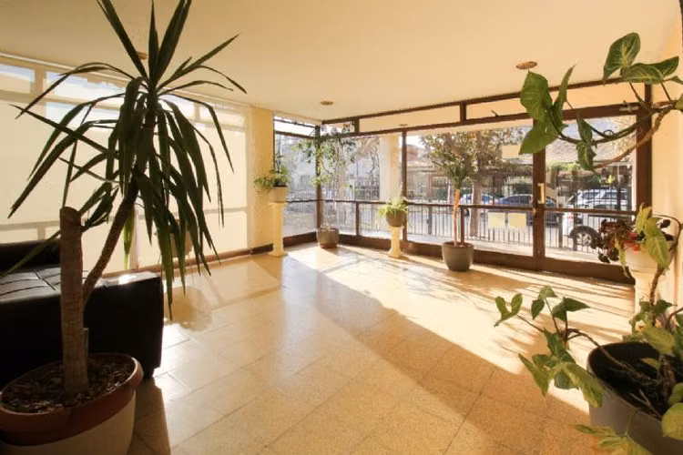 DEPARTAMENTO 4 DORM A PASOS DE AV. LIBERTAD