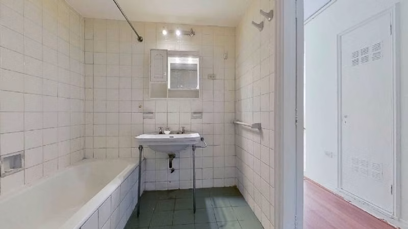 DEPARTAMENTO 4 DORM A PASOS DE AV. LIBERTAD