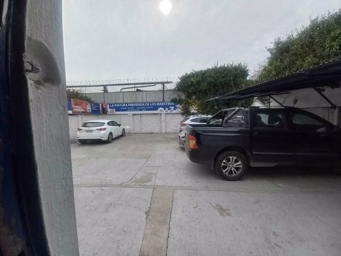 Local comercial Pintureria, 8 estacionamiento (110331)