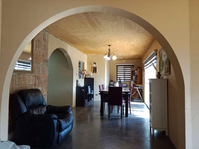 VENDO CASA FAMILIAR LIMACHE, 823 M2 TERRENO, 137 M2 CONSTRUIDOS