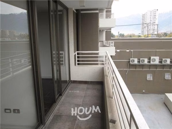 Departamento en Avenida Vicuña Mackenna Poniente