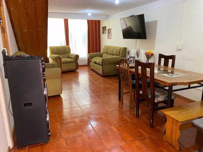 Casa en Buin 98 mts (110871)