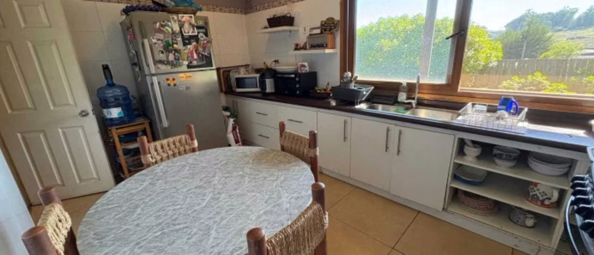 Se vende Casa a 15 min rotonda Concon (111040)