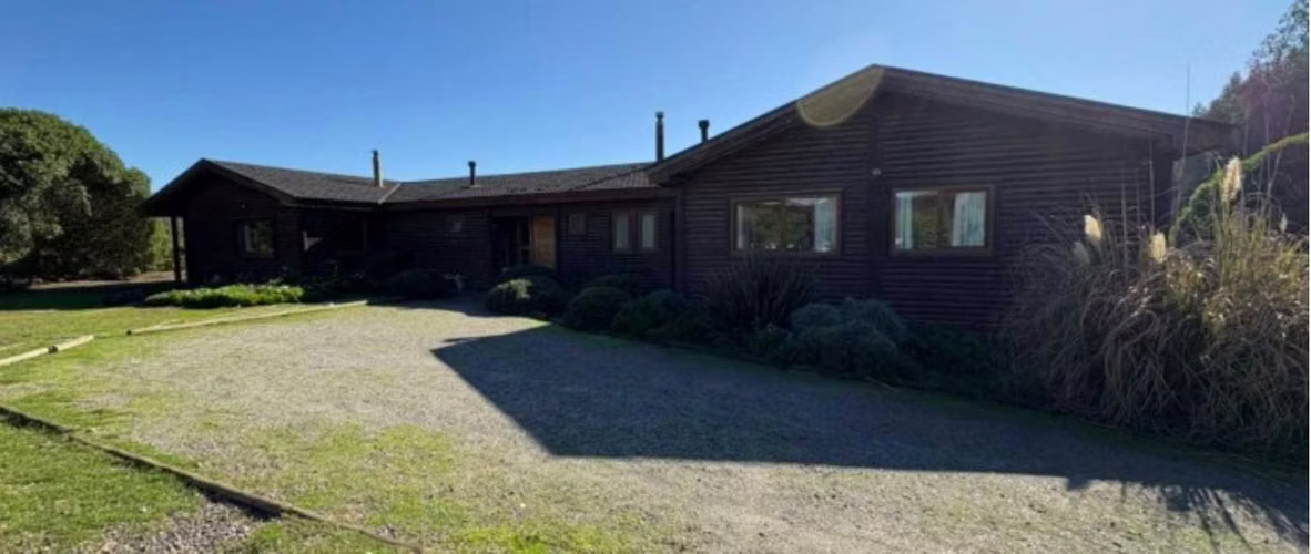 Se vende Casa a 15 min rotonda Concon (111040)