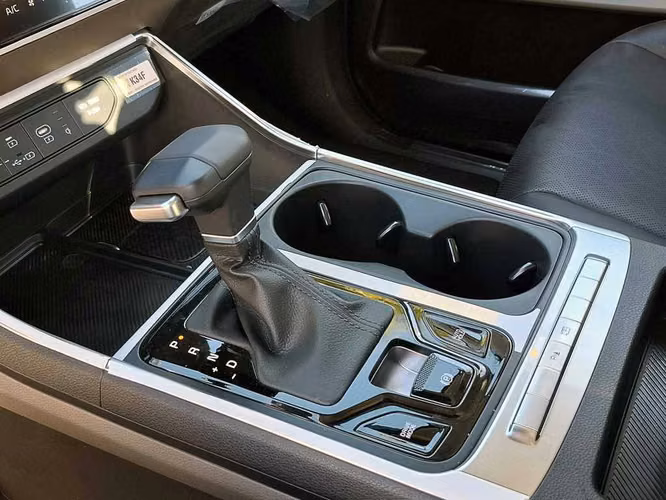 KIA CARNIVAL 2025 - Imagen 16