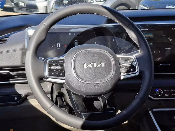KIA CARNIVAL 2025 - Imagen 12