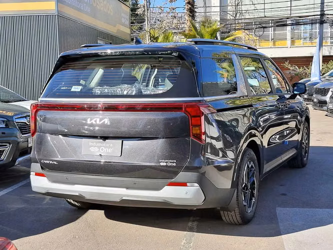 KIA CARNIVAL 2025 - Imagen 5