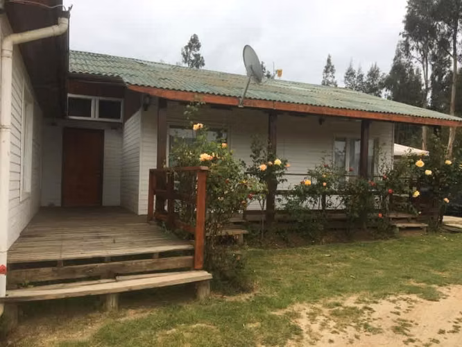 HERMOSA PARCELA EN LIMACHE CON CASA Y CABAÑAS.