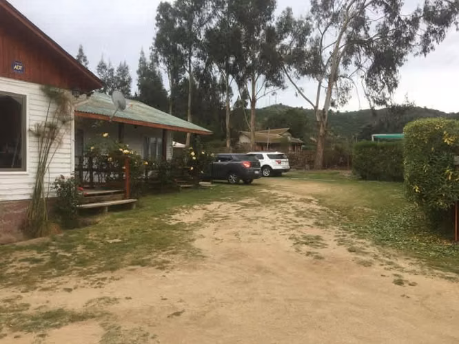 HERMOSA PARCELA EN LIMACHE CON CASA Y CABAÑAS.