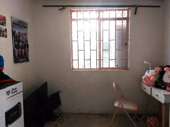 CASA DE UN PISO SOLIDA PAREO SIMPLE  PARADERO 12