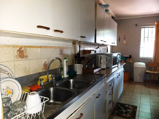 CASA INDEPENDIENTE DE UN PISO  VILLA ALEMANA