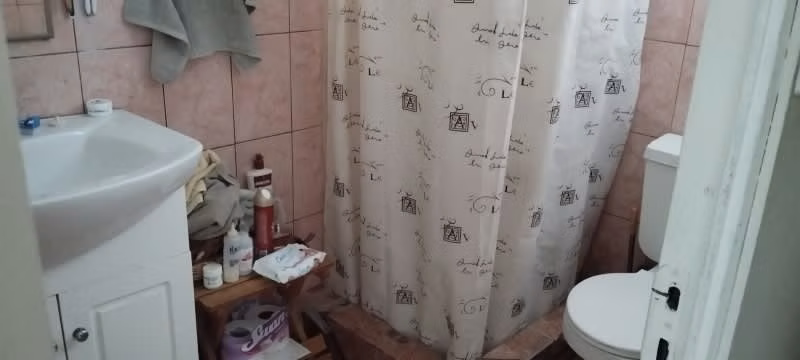 CASA PAREADA DOS PISOS POBLACION PUYARAL VILLA ALEMANA