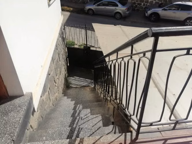 CASA DE DOS PISOS PAREO SIMPLE SECTOR RECREO VIÑA DEL MAR