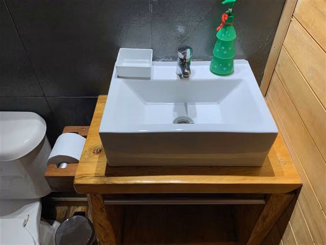 En Venta Complejo Turístico en Lago Colbún