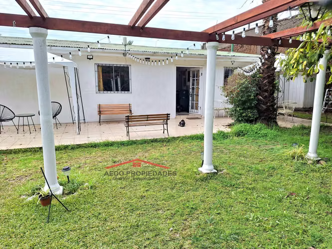 Se Vende Linda Casa Quinta de un piso, con amplio terreno, altura P 23, comuna de La Cruz.