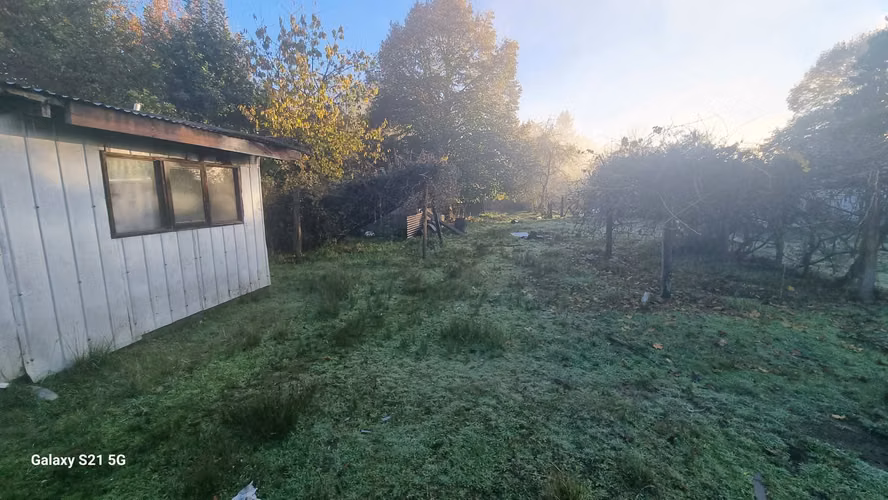 Vende Hermoso terreno con Estero Pedregoso, Radal - Freire
