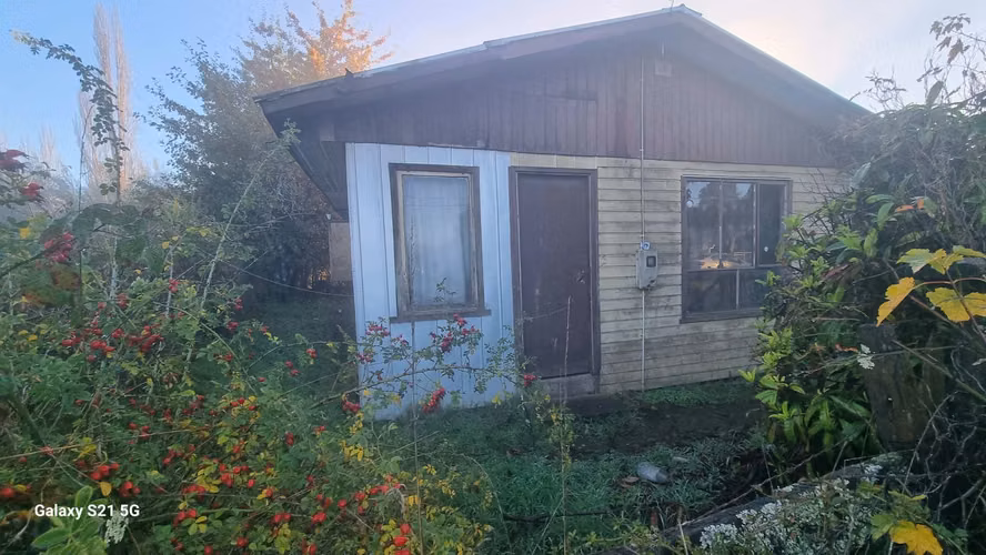 Vende Hermoso terreno con Estero Pedregoso, Radal - Freire