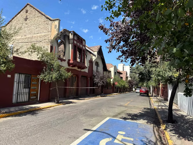 Dos Casas en Venta Para Proyecto de Inversión  (111548)
