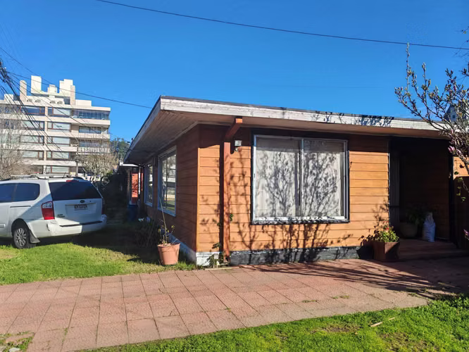 Venta casa Avenida Inglesa 1 piso (111556)