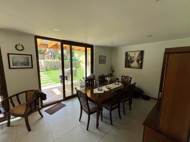Preciosa Casa en Los Pinos (111276)