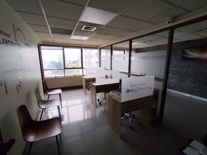 SE VENDE OFICINA EDIFICIO SINERGIA (111686)