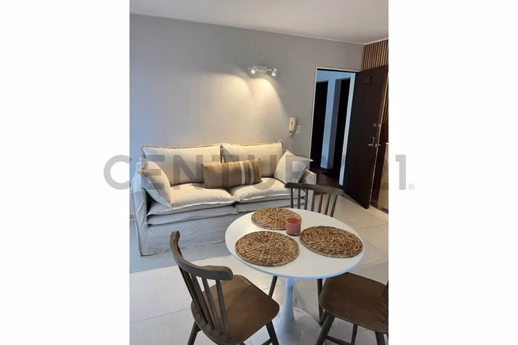 Venta de moderno loft recién remodelado en Reñaca