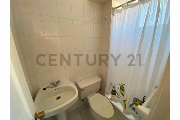 Hermoso departamento en Agua Santa - Imagen 13