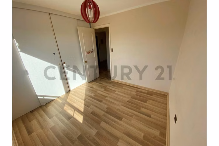Hermoso departamento en Agua Santa - Imagen 12